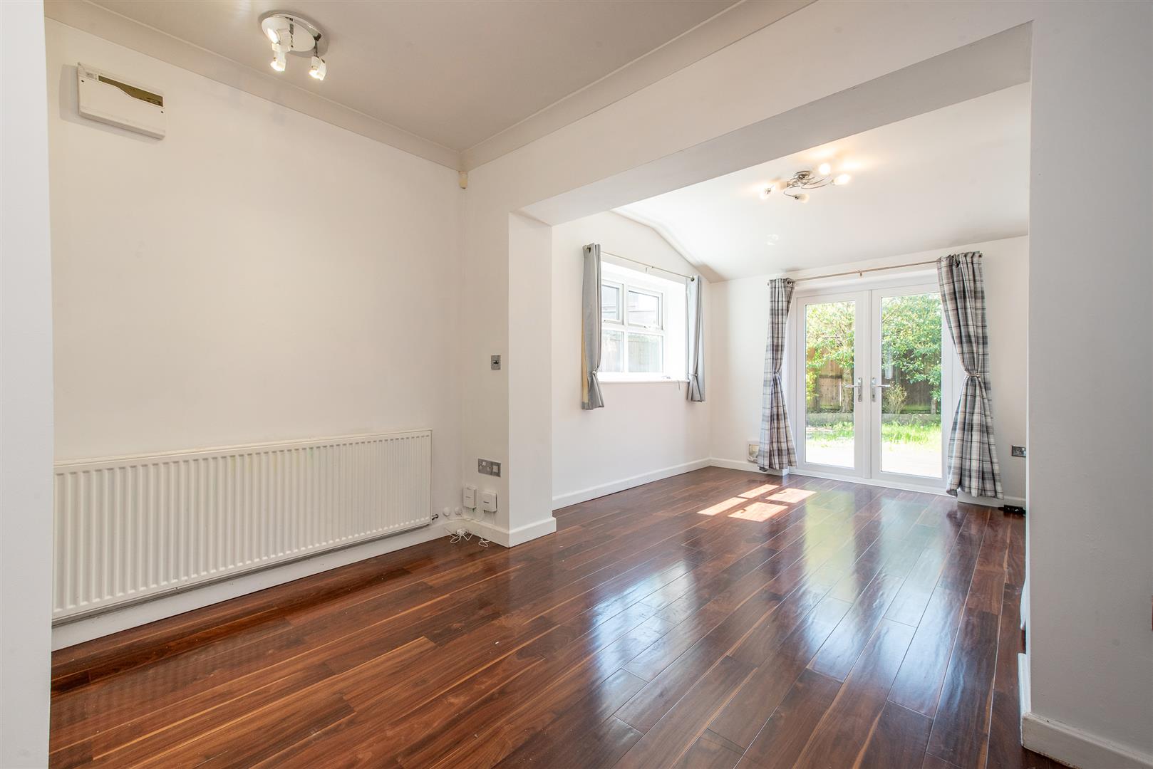 4 bed property in Holland House Road, Preston